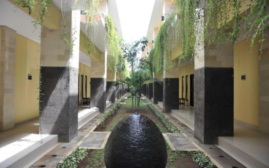 Bali Mega Hotel Jimbaran Esterno foto