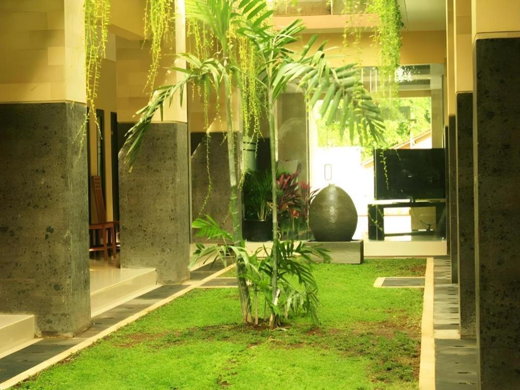 Bali Mega Hotel Jimbaran Esterno foto