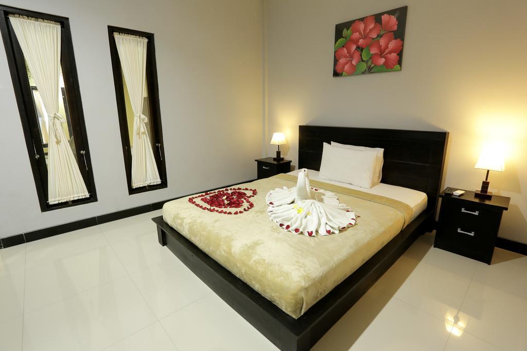 Bali Mega Hotel Jimbaran Esterno foto